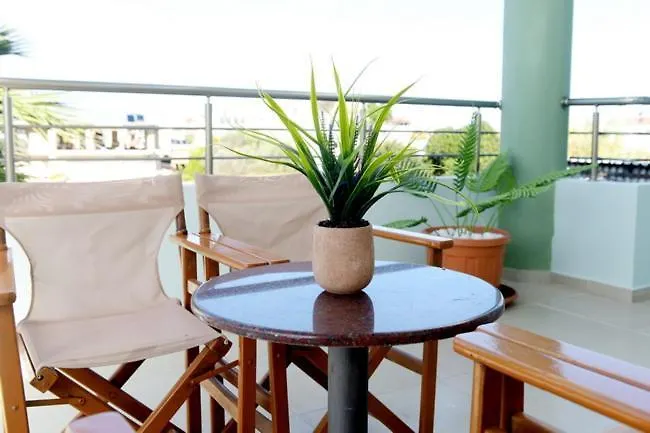 Elli Garden View - Spacious Fully Equipped Apartment