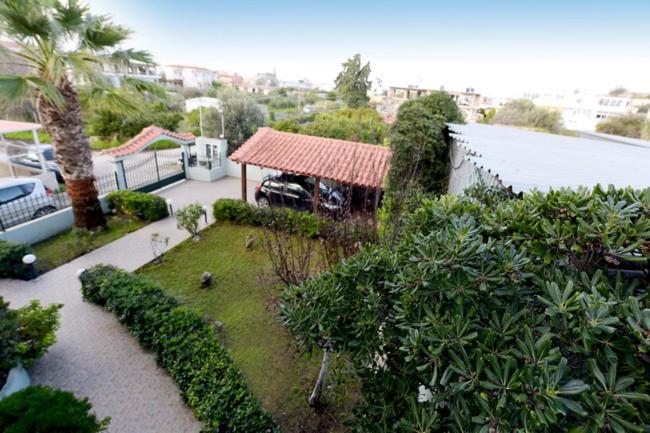 Elli Garden View - Spacious Fully Equipped Apartment Kremasti (Rhodes)