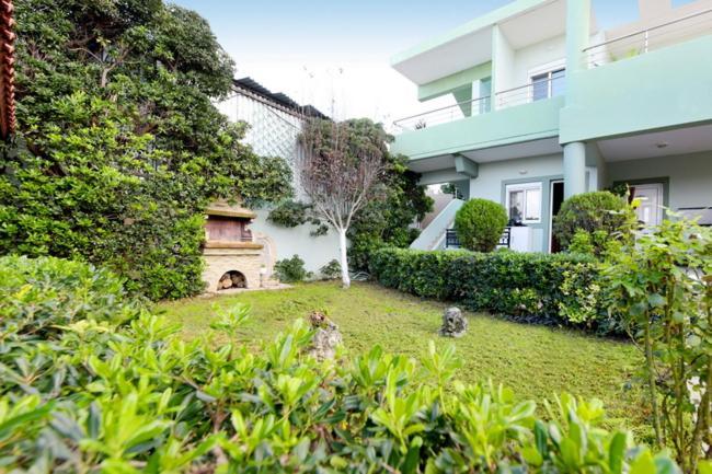 Apartment Elli Garden View - Spacious Fully Equipped *