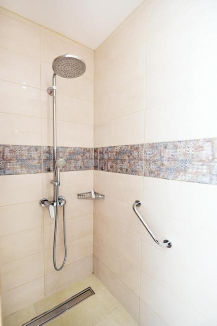 Elli Garden View - Spacious Fully Equipped Apartment