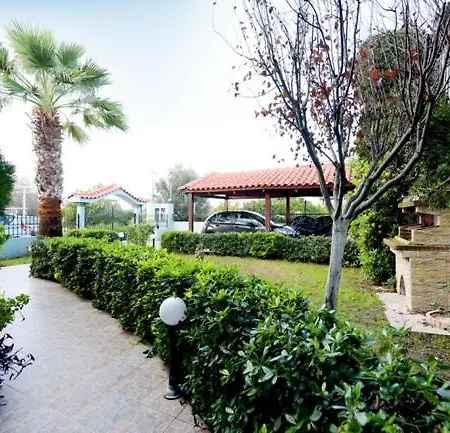 Elli Garden View - Spacious Fully Equipped Apartment Kremasti  Exterior photo