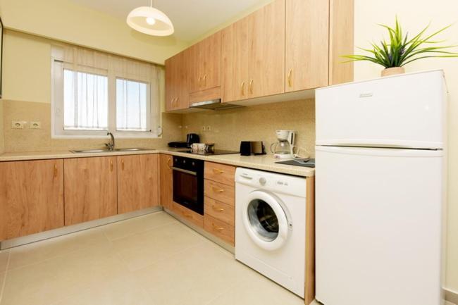 Elli Garden View - Spacious Fully Equipped